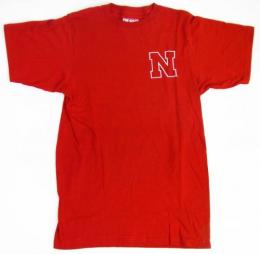 ネブラスカ・コーンハスカーズ グッズ アディダス '13 キャンパス アイコン Tシャツ (赤)/ Nebraska Cornhuskers