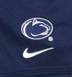 ペンステイト ニタニーライオンズ ナイキ チーム ドライフィットショートパンツ (紺)※刺繍加工 / Penn State Nittany Lions