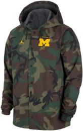 ミシガン ウルヴァリンズ ジョーダンブランド サイドライン カモフラージュ フルスナップ ジャケット/ Michigan Wolverines