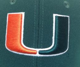 マイアミ・ハリケーンズ グッズ アディダス NCAA ベーシックロゴ CAP (緑) / Miami Hurricanes