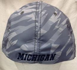 ミシガン ウルヴァリンズ アディダス '13 インパクト カモフラージュ フレックス キャップ / Michigan Wolverines