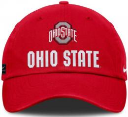 オハイオステイト バックアイズ ナイキ '25 サイドライン スラウチ CAP(スカーレット)/ Ohio State Buckeyes