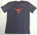 テキサス ロングホーンズ ナイキ サイドライン BL Tシャツ (ドライフィット版) (チャコールグレー)/ Texas Longhorns