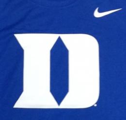 デューク ブルーデビルズ ナイキ サイドライン BL Tシャツ (ドライフィット版) (青)/ Duke Blue Devils