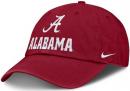 アラバマ クリムゾンタイド ナイキ '25 サイドライン スラウチ CAP(クリムゾン)/ Alabama Crimson Tide