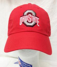 オハイオステイト バックアイズ ナイキ サイドライン ベーシックロゴ スラウチ CAP (ドライフィット版)(スカーレット)/ Ohio State Buckeyes